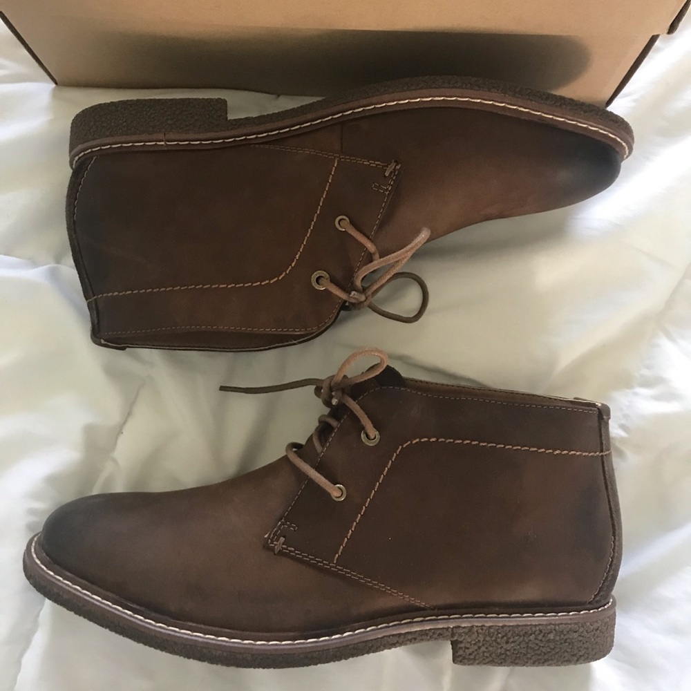 Men’s lucky brand shoes brand new in box